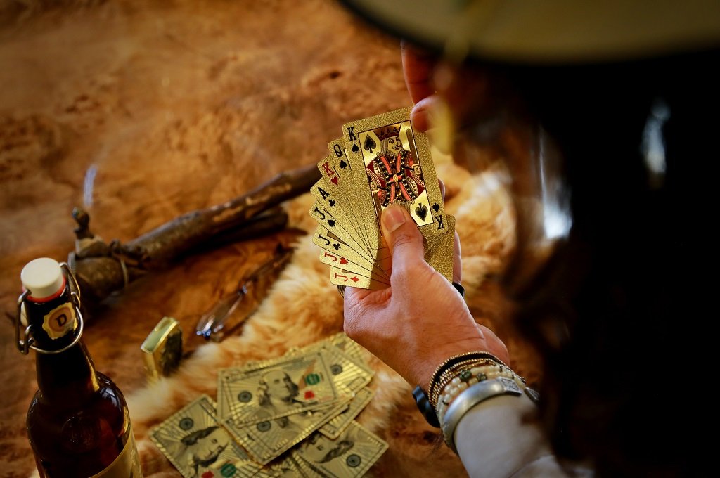 How to Count Cards in Blackjack