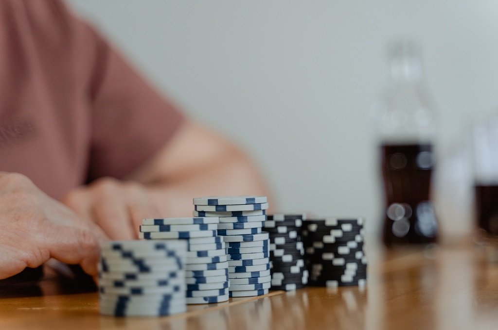 4 CASINO GAMES THAT ARE BEGINNER-FRIENDLY