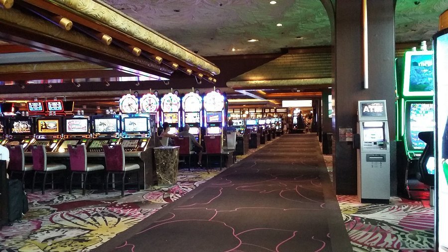 MirageSlots Casino