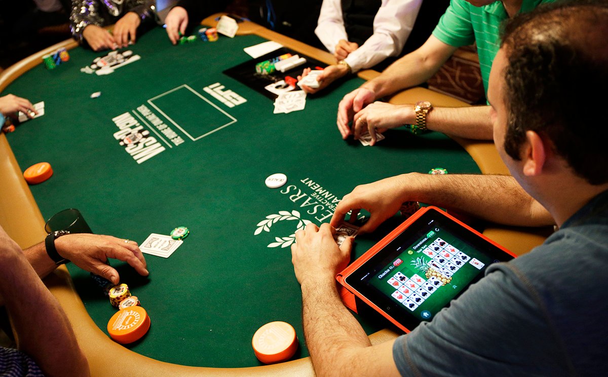 The Psychology of Poker: Understanding the Mindset of Winning Players