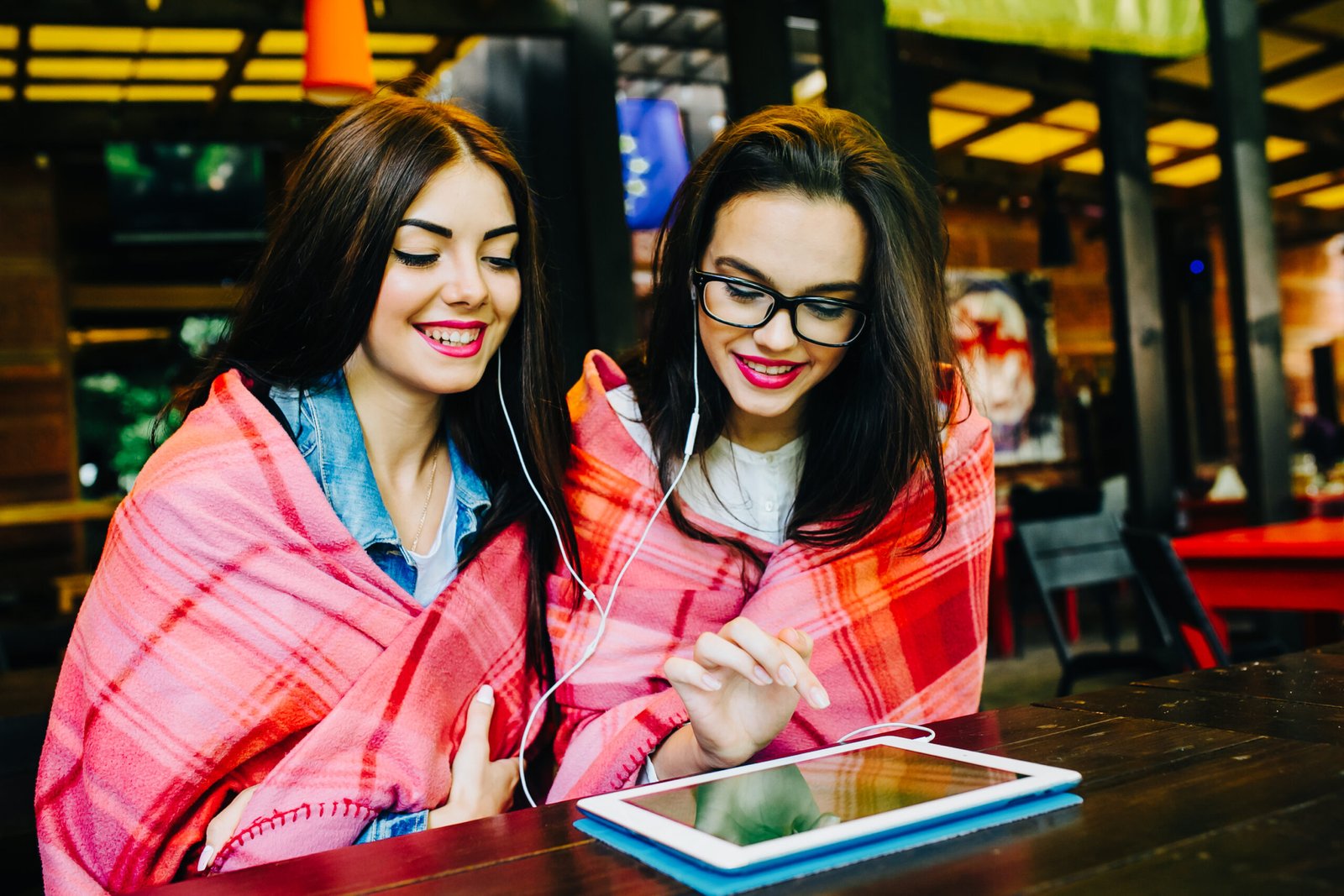 Independent vs. Sponsored Casino Reviews: How to Spot the Difference